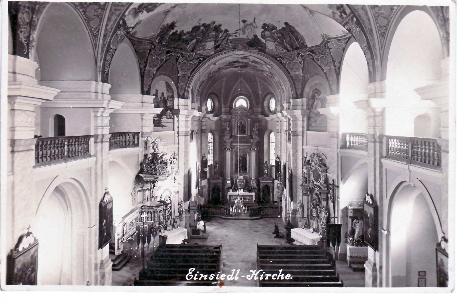 P011-Mnichov-1932-kostel-interier